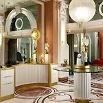 레온스 플레이스 인 롬