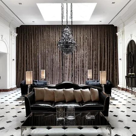 Leon's Place In 4* Rzym