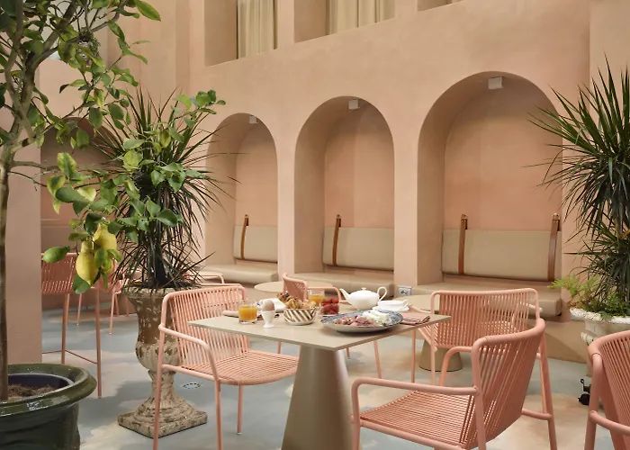 Leon's Place In Rome