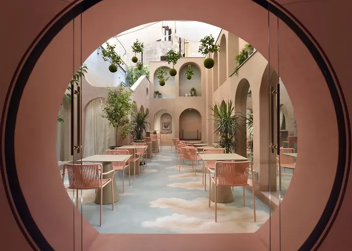 Hotel Leon's Place In 4*