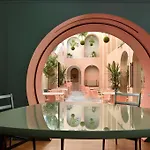 Leon's Place In